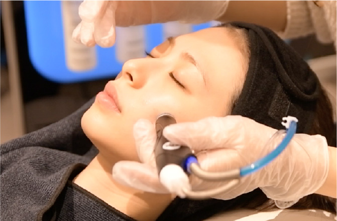 Sea Sail Beauty Clinic 施術前確認・施術のイメージ画像